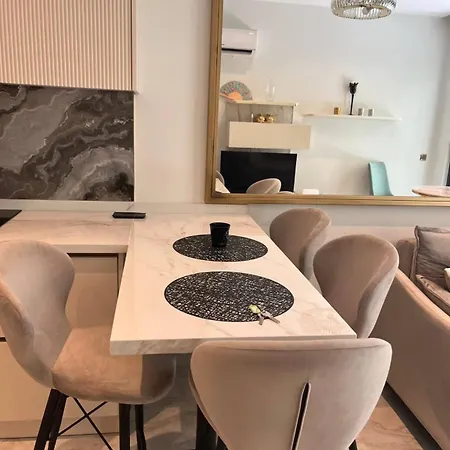 легенда Premium Max Apartment